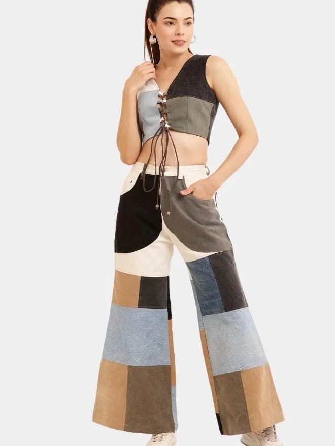 Baggy Denim Set –  Patch Jeans & Lace V-Neck Top thumbnail 3