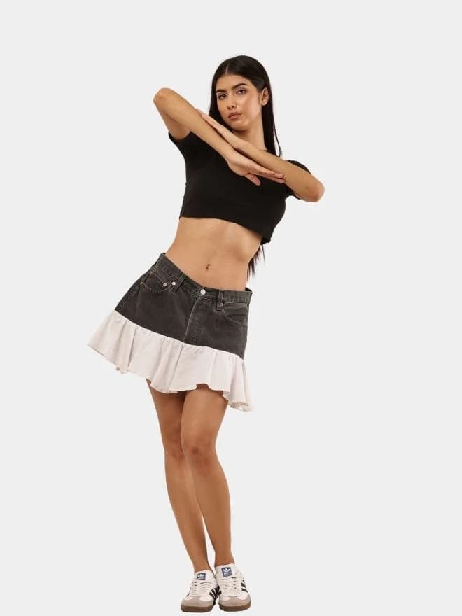 Levi’s Denim Ruffle Mini Skirt thumbnail 4